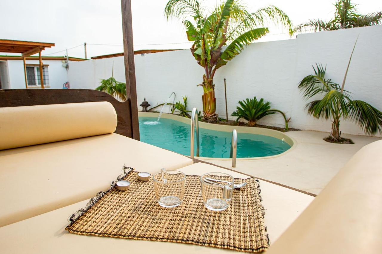 Villa Tokio Con Jacuzzi Y Piscina Privada Chiclana de la Frontera Ngoại thất bức ảnh