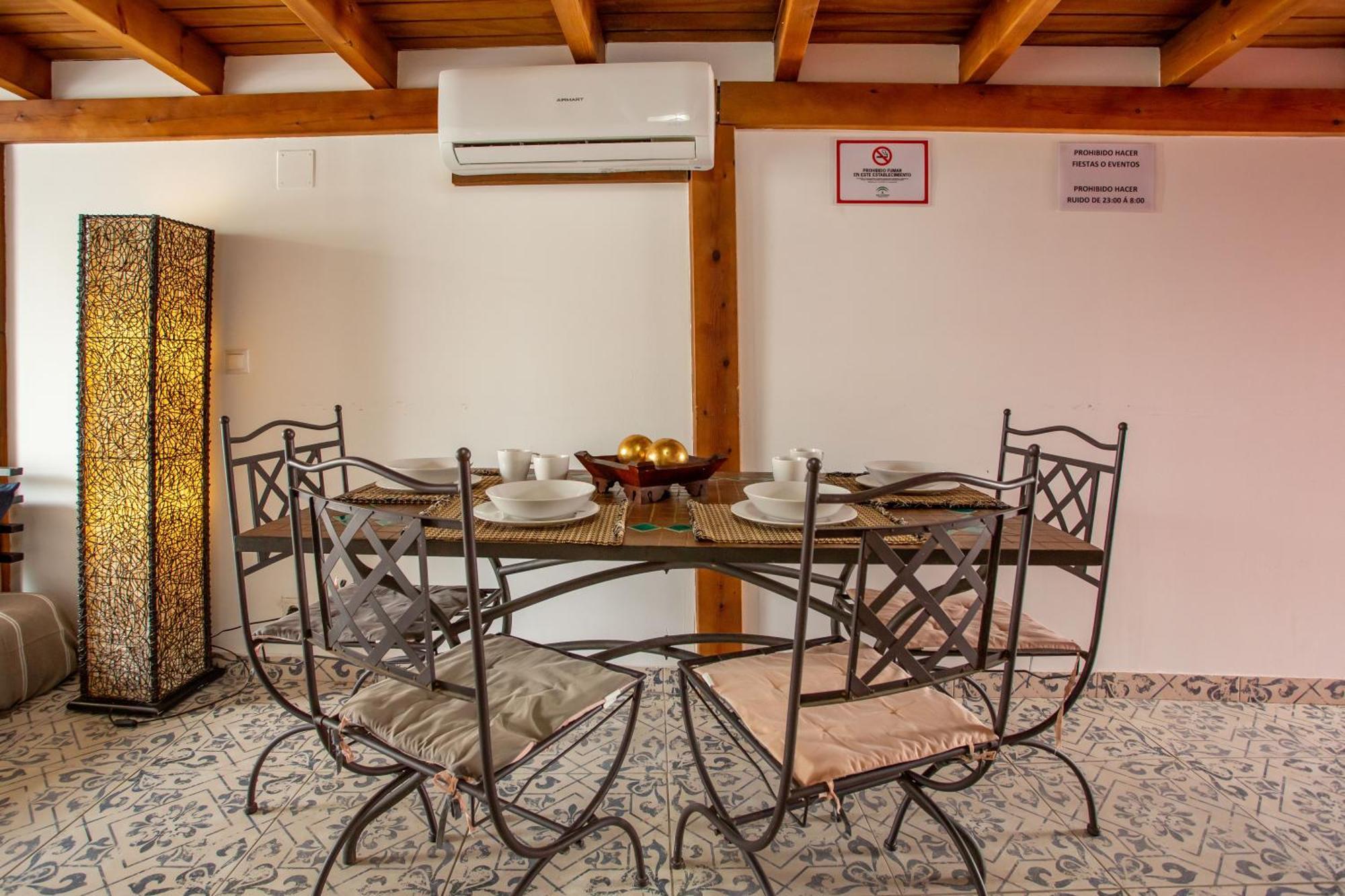 Villa Tokio Con Jacuzzi Y Piscina Privada Chiclana de la Frontera Ngoại thất bức ảnh